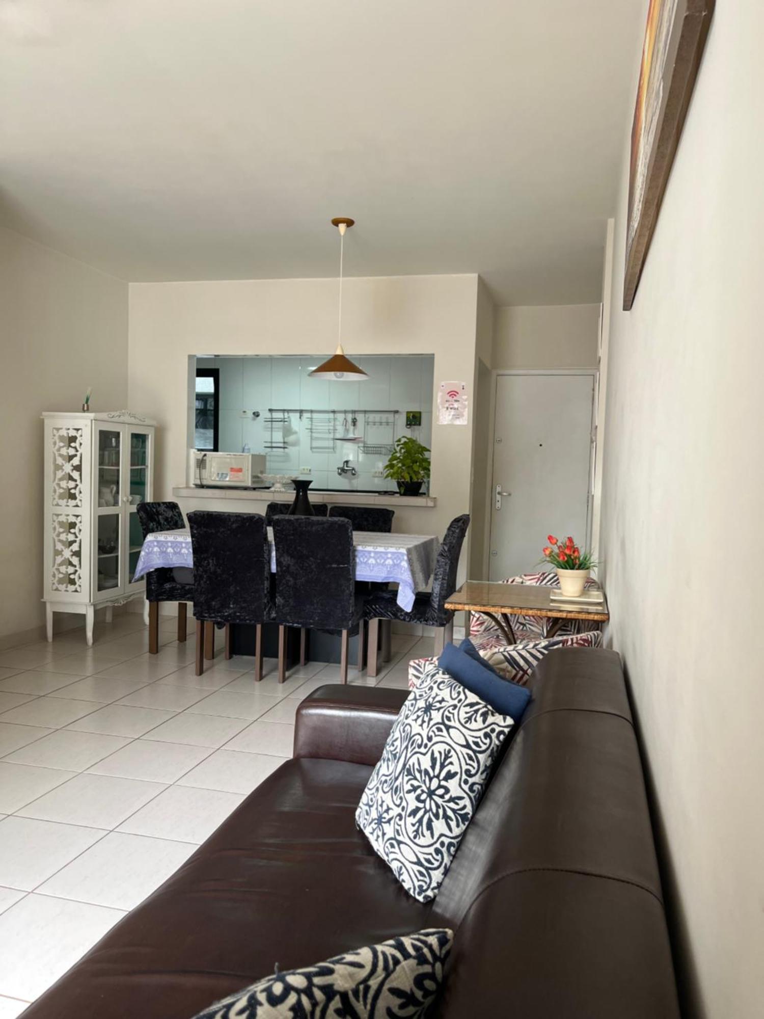 Apartamento Amplo A Menos De 400 Metros Da Praia Localizado Proximo A Praca Da Brunella, Area Nobre Do Guaruja. Zewnętrze zdjęcie